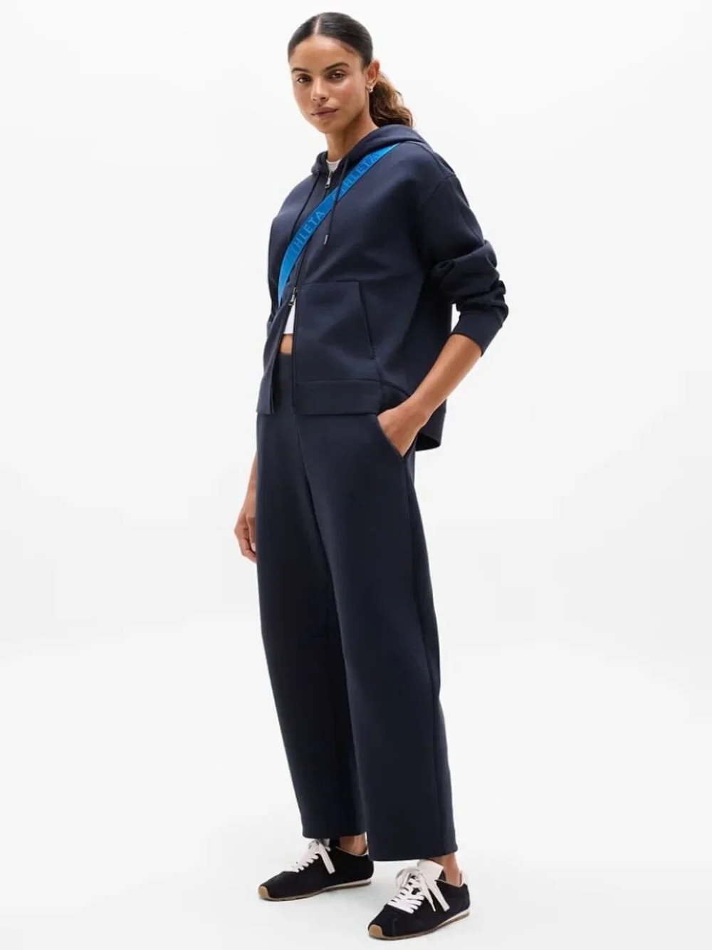 New Athleta MT Form Knit Mid Rise Barrel Pant Eclipse Blue Medium Tall